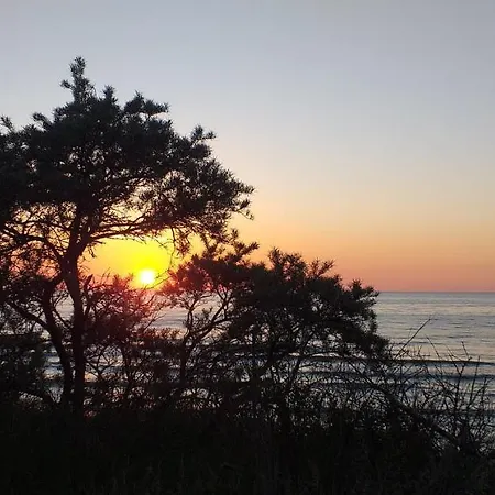 Planeta 105, 108 - Parking W Cenie Pobytu